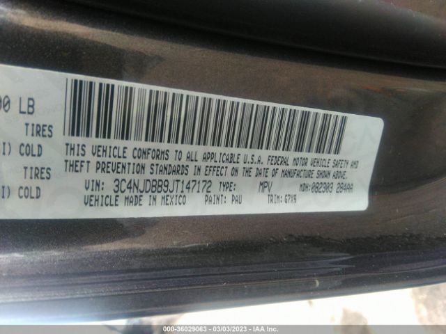 3C4NJDBB9JT147172 Jeep Compass Latitude