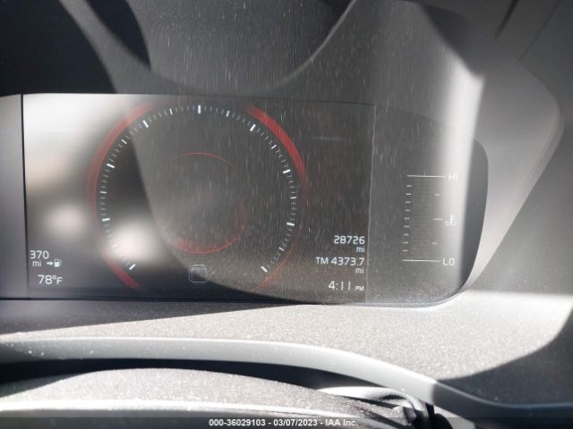 LYV102RKXKB384850 Volvo Xc60 Momentum