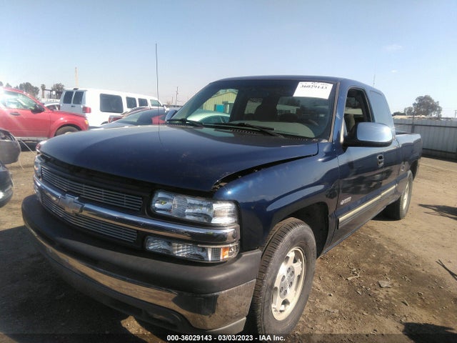 2000 CHEVROLET SILVERADO VIN: 2GCEC19V9Y1404447