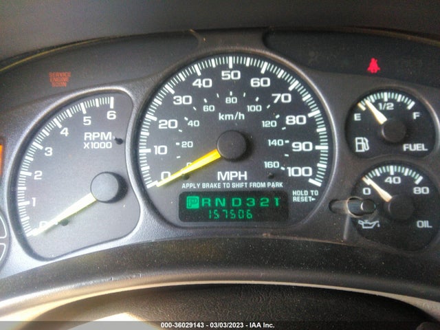 2000 CHEVROLET SILVERADO VIN: 2GCEC19V9Y1404447