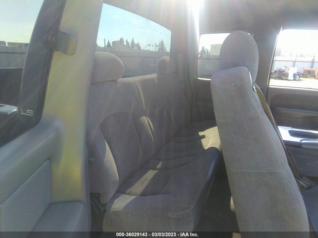 2000 CHEVROLET SILVERADO VIN: 2GCEC19V9Y1404447