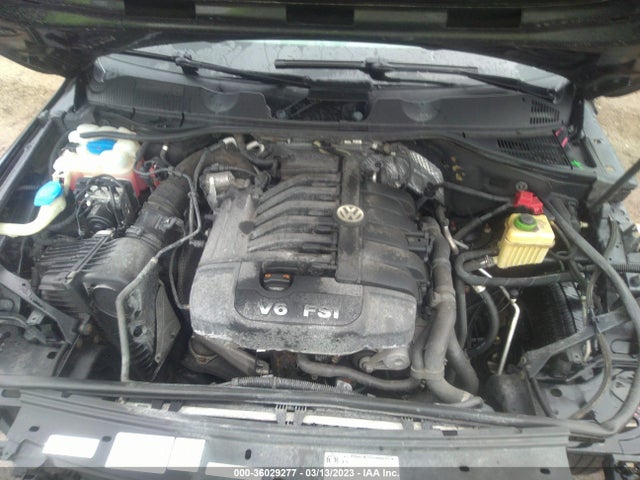 WVGEF9BP1DD005785 Volkswagen Touareg Lux