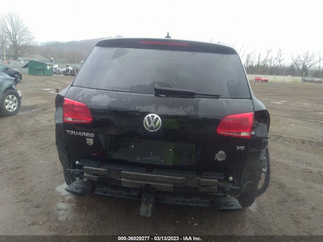 WVGEF9BP1DD005785 Volkswagen Touareg Lux