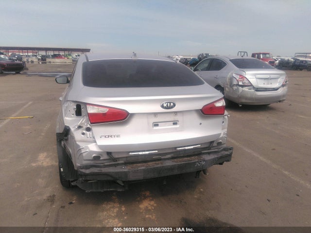KIA FORTE LX 2015 KNAFK4A62F5329869 Image 8