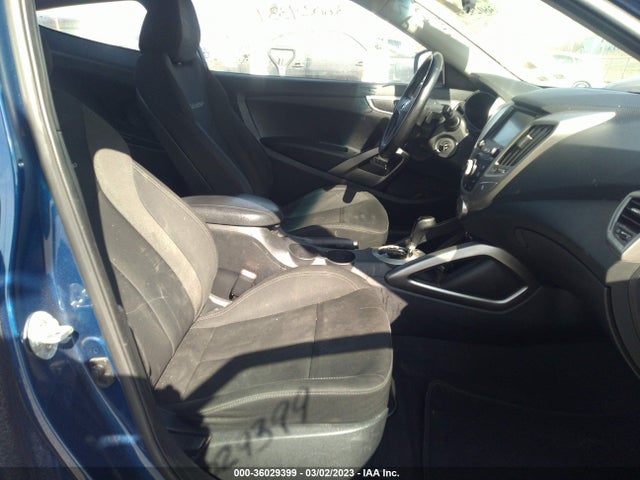 Hyundai VELOSTER 2017 KMHTC6AD7HU311529 Image 6