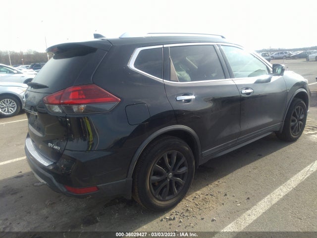 2018 NISSAN ROGUE SV VIN: KNMAT2MV4JP584666