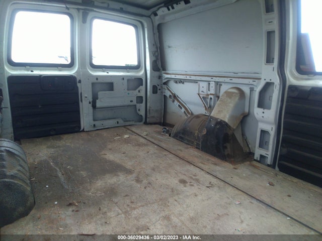 Chevrolet EXPRESS CARGO VAN 2008 1GCHG35K381193910 Image 9