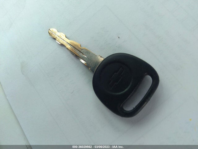 Chevrolet EQUINOX LS 2005 2CNDL23F456187080 Image 3