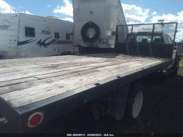 2018 Ford F-550, VIN: 1FDUF5GTXJEC49273