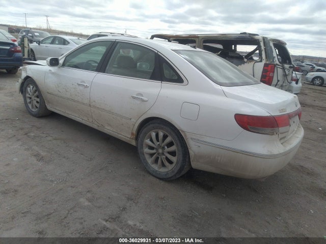 2008 HYUNDAI AZERA LIMITED VIN: KMHFC46F68A266614