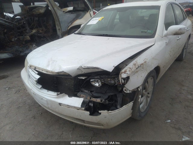 2008 HYUNDAI AZERA LIMITED VIN: KMHFC46F68A266614