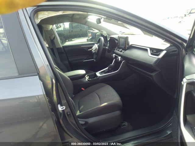 2021 TOYOTA RAV4 XLE VIN: 2T3P1RFVXMW231931