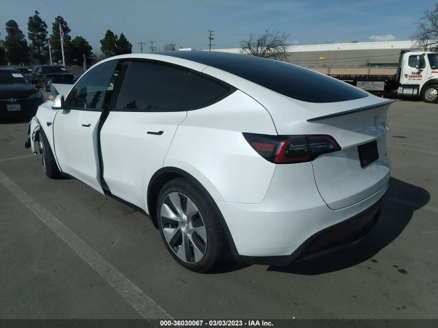 5YJYGDEE5MF217268 Tesla Model Y Long Range