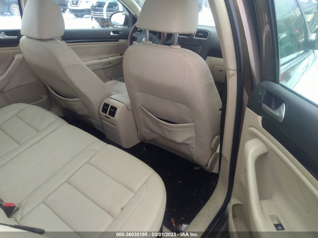 3VWPL7AJXBM699737 Volkswagen Jetta Sportwagen Tdi