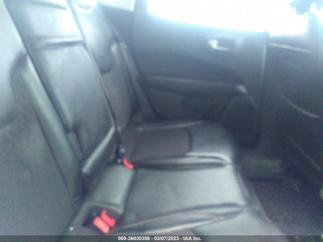 3C4NJCBBXJT272028 Jeep Compass Latitude