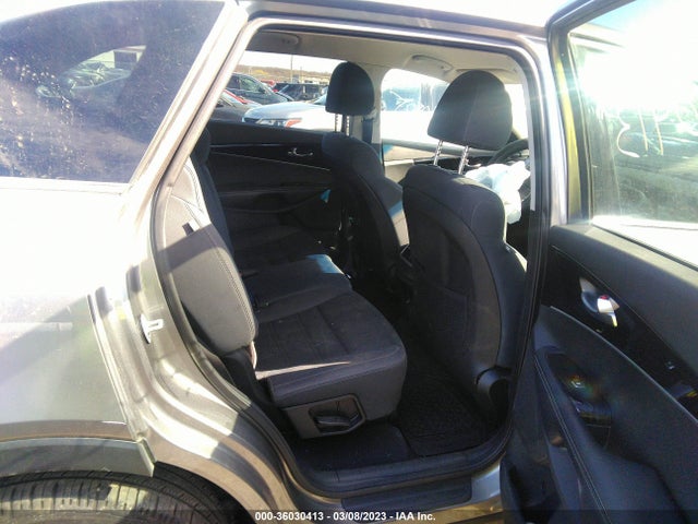 KIA SORENTO LX 2019 5XYPG4A37KG513690 Image 8