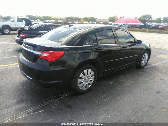 Chrysler 200 LX 2012 1C3CCBAB6CN318040 Image 5
