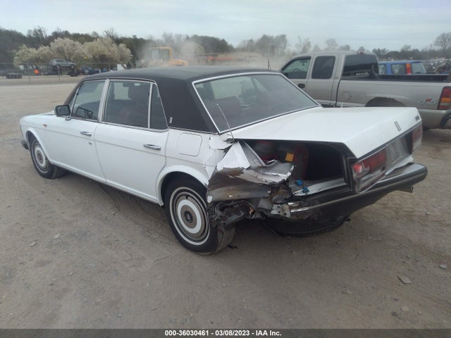 1987 ROLLS-ROYCE SILVER SPUR VIN: SCAZN02A7HCX21836