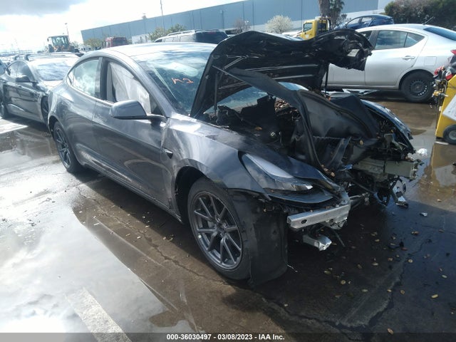 2022 5YJ3E1EB5NF181393 main image