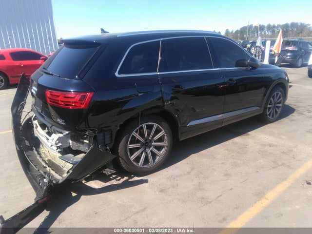 WA1VAAF73HD030914 Audi Q7 Prestige