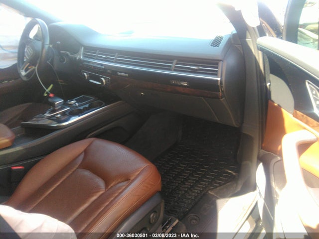 WA1VAAF73HD030914 Audi Q7 Prestige