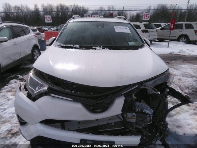 2017 Toyota RAV4, VIN: JTMRFREV4HJ708966