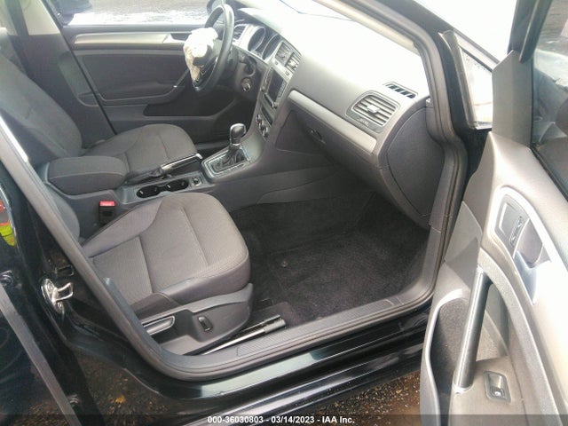 3VW217AU2GM024126 Volkswagen Golf Tsi S