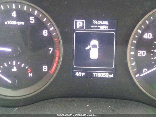 Hyundai TUCSON SE 2017 KM8J23A40HU407463 Image 8