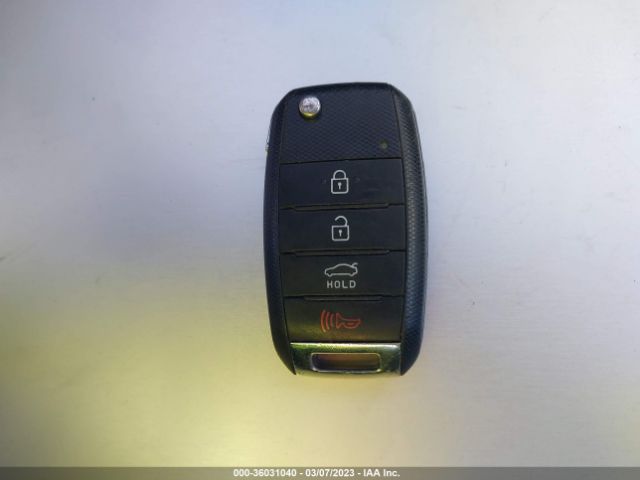 KNAGM4A75F5658718 KIA Optima Lx