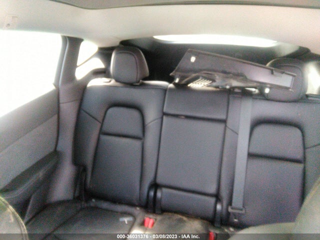 Tesla Model Y Long Range 2022 7SAYGDEE0NF329674 Image 8