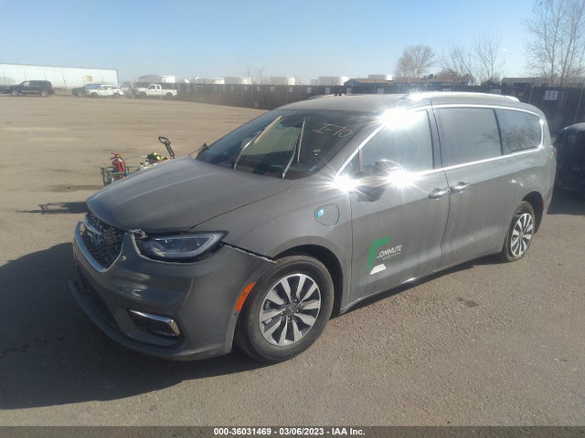 2021 Chrysler Pacifica Hybrid, VIN: 2C4RC1L76MR605956