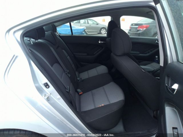 KNAFX4A82G5450700 KIA FORTE EX