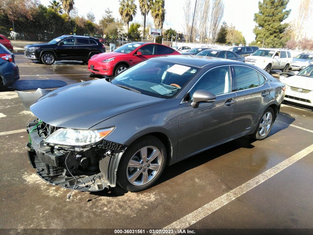 JTHBW1GG7E2053501 Lexus Es 300h Hybrid