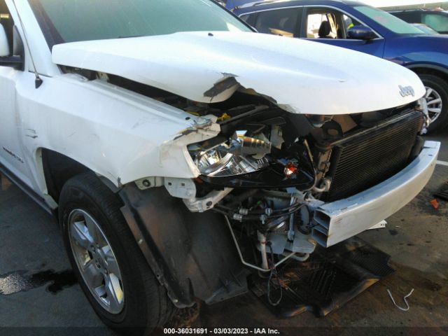 1C4NJCEA2GD575516 Jeep Compass Latitude