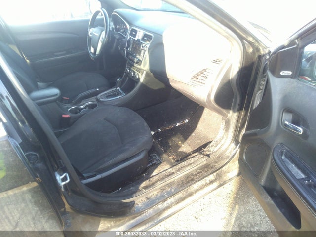 1C3CCBCG6EN134227 Chrysler 200 Limited