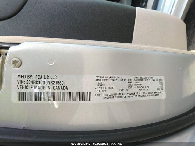 2C4RC1CG0NR215601 Chrysler Voyager Lx