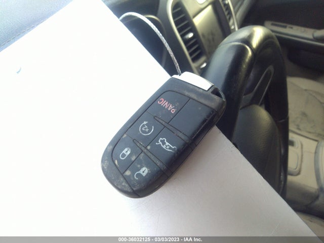 Chrysler 300 300c 2016 2C3CCAEG6GH190333 Image 3