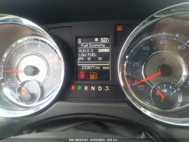 2C4RC1HG9ER108989 Chrysler Town & Country S
