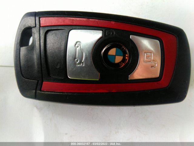 WBA8A3C52GK690421 BMW 3 Series 320i Xdrive