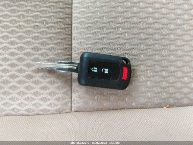 JA4AD2A32KZ047830 Mitsubishi Outlander Es