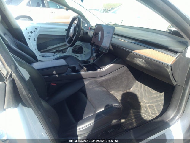 Tesla Model 3 Long Range/performance 2019 5YJ3E1EB8KF511121 Image 7