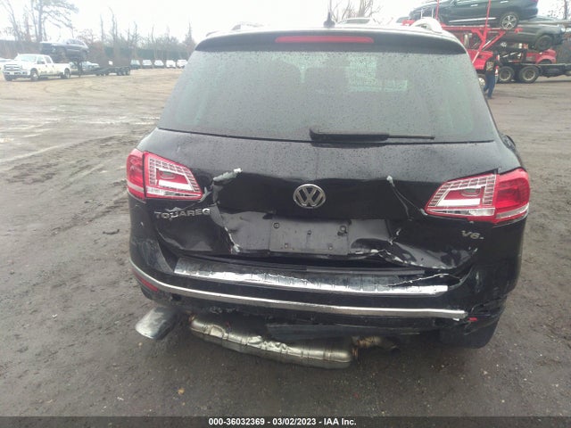 WVGEF9BP9GD011368 Volkswagen Touareg