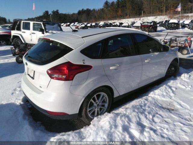 1FADP3K28GL384802 Ford FOCUS SE