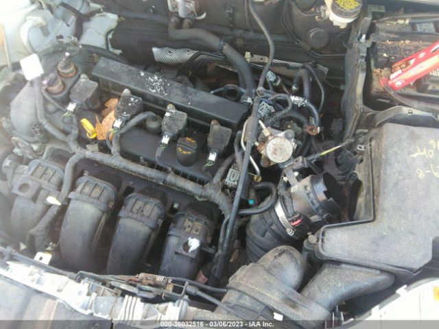 1FADP3K28GL384802 Ford FOCUS SE