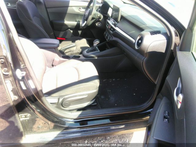 3KPF24AD7ME289243 KIA FORTE FE