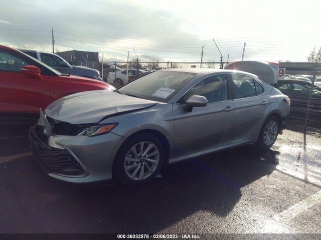 Toyota CAMRY LE 2022 4T1C11AK3NU647925 Image 2