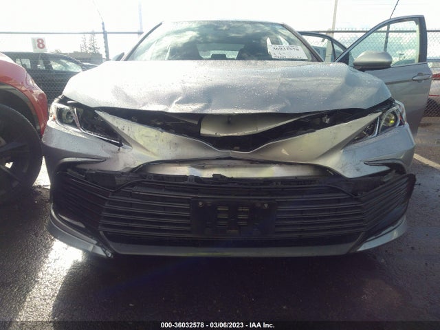 Toyota CAMRY LE 2022 4T1C11AK3NU647925 Image 6