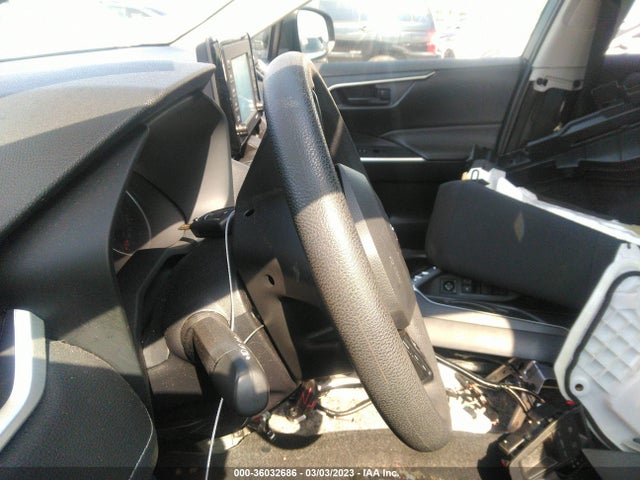 2020 TOYOTA RAV4 LE VIN: JTMH1RFVXLD055494