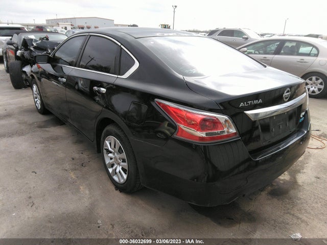 2014 NISSAN ALTIMA 2.5 S VIN: 1N4AL3AP8EN241166