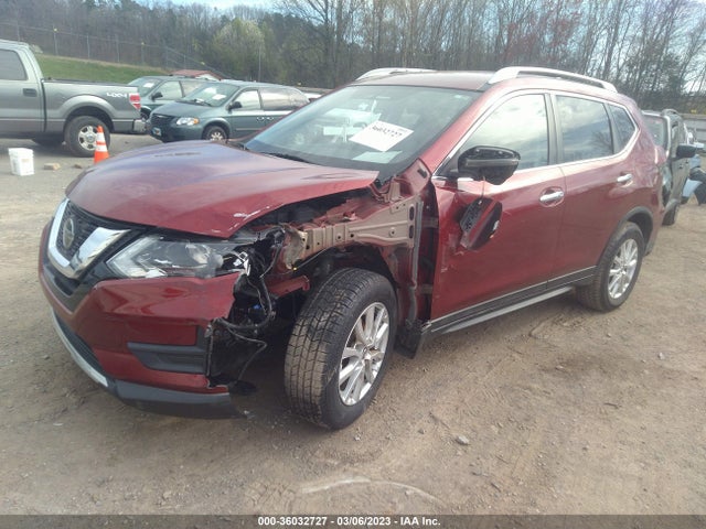 2018 Nissan Rogue, VIN: 5N1AT2MT1JC767640